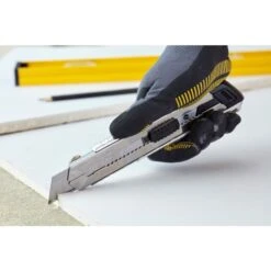 Stanley 0-10-820 FatMax® Pro Afbreekmes 25mm -Aanbiedingen Tool Gigant Winkel 0 10 820 a1