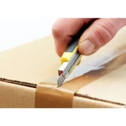 Stanley 1-11-300 Afbreekmesjes 9mm 100 St. -Aanbiedingen Tool Gigant Winkel 1 11 300 a3