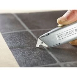 Stanley 1-11-983 Reservemesjes 1996, 100st. -Aanbiedingen Tool Gigant Winkel 1 11 802 a4