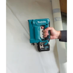 Makita ST113DZJ 12 V Max Nietmachine -Aanbiedingen Tool Gigant Winkel 20170207 144708 030