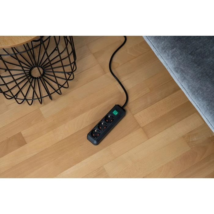 Brennenstuhl Eco-Line Stekkerdoos Met Schakelaar 3-voudig Zwart 5m H05VV-F 3G1,5 6 Brennenstuhl Eco-Line Stekkerdoos Met Schakelaar 3-voudig Zwart 5m H05VV-F 3G1,5 - Afbeelding 6