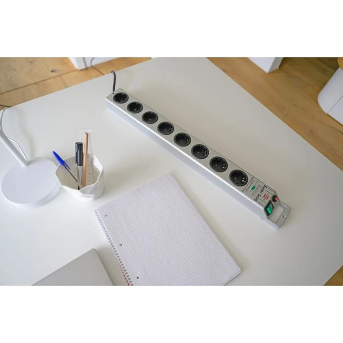 Brennenstuhl Super-Solid 13.500A Stekkerdoos Met Overspanningsbeveiliging 8-voudig Zilver 2,5 M H05VV-F 3G1,5 8 Brennenstuhl Super-Solid 13.500A Stekkerdoos Met Overspanningsbeveiliging 8-voudig Zilver 2,5 M H05VV-F 3G1,5 - Afbeelding 8