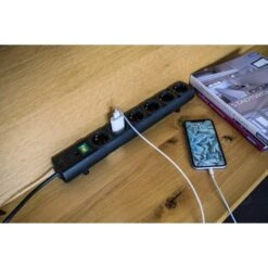 Brennenstuhl Comfort-Line Plus Stekkerdoos Met Platte Stekker 6-voudig Zwart 2m H05VV-F 3G1,5 -Aanbiedingen Tool Gigant Winkel 4007123641086 1153300100 a013 others