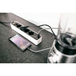 Brennenstuhl Ecolor Stekkerdoos Met USB 4-voudig Wit/zwart 1,5m H05VV-F 3G1,5 Met Schakelaar 9 Brennenstuhl Ecolor Stekkerdoos Met USB 4-voudig Wit/zwart 1,5m H05VV-F 3G1,5 Met Schakelaar -Aanbiedingen Tool Gigant Winkel 4007123654789 1153240026 a009 others