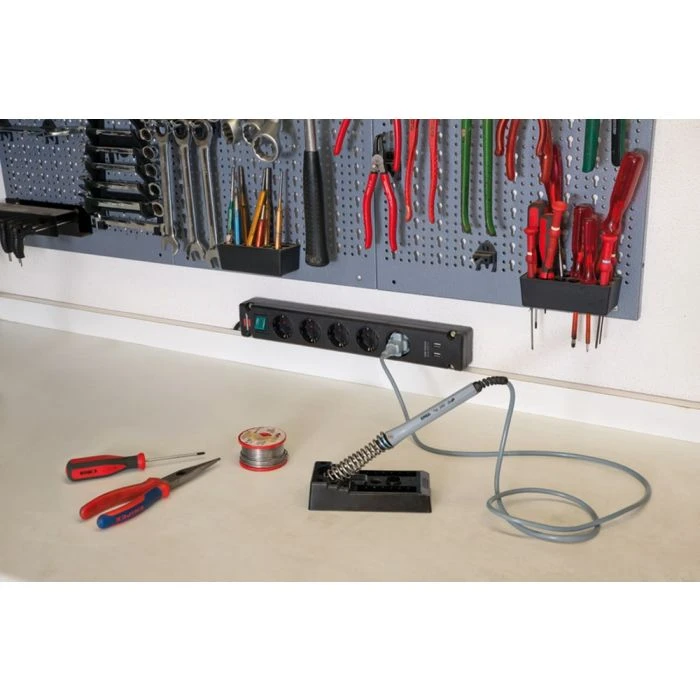 Brennenstuhl Bremounta Stekkerdoos Met USB 5-voudig Zwart 3m H05VV-F 3G1,5 Met Schakelaar 4 Brennenstuhl Bremounta Stekkerdoos Met USB 5-voudig Zwart 3m H05VV-F 3G1,5 Met Schakelaar - Afbeelding 4