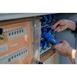 Brennenstuhl CEE-verlengkabel IP44 25m H07RN-F 3G2,5 Oranje CEE 230V/16A Stekker En Koppeling -Aanbiedingen Tool Gigant Winkel 4007123673957 1167650625 a008 others