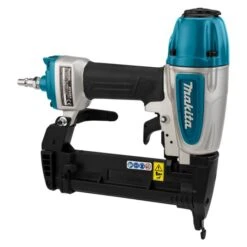 Makita AT638A 8 Bar Nietmachine (Narrow Crown) -Aanbiedingen Tool Gigant Winkel AT638A A7R0