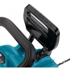 Makita DUC400PT4J 2x18 V Kettingzaag 40 Cm 39 Makita DUC400PT4J 2x18 V Kettingzaag 40 Cm -Aanbiedingen Tool Gigant Winkel DUC400 F 009