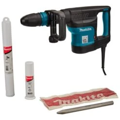 Makita HM1101C 230 V Breekhamer 13 Makita HM1101C 230 V Breekhamer -Aanbiedingen Tool Gigant Winkel HM1101C C1L0 s100