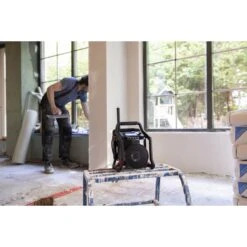 Perfectpro Werkradio POWERPLAYER 25 Perfectpro Werkradio POWERPLAYER -Aanbiedingen Tool Gigant Winkel dsc 5101