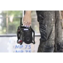 Perfectpro Werkradio POWERPLAYER 23 Perfectpro Werkradio POWERPLAYER -Aanbiedingen Tool Gigant Winkel dsc 5296