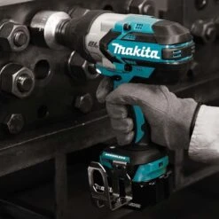 Makita DTW1001ZJ 18 V Slagmoersleutel -Aanbiedingen Tool Gigant Winkel dtw1001z 4 1
