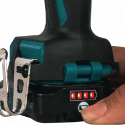 Makita HP332DZJ 12 V Max Klopboor-/schroefmachine 33 Makita HP332DZJ 12 V Max Klopboor-/schroefmachine -Aanbiedingen Tool Gigant Winkel hp332d dt4