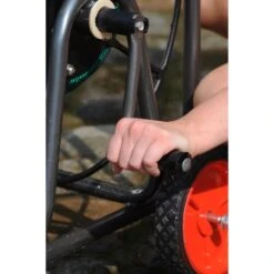 Makita Polet Metalen Slangenwagen, Slangenhaspel, 730095 9 Makita Polet Metalen Slangenwagen, Slangenhaspel, 730095 -Aanbiedingen Tool Gigant Winkel melissa slangwagen09