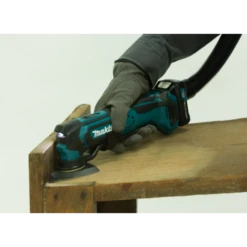 Makita TM30DZJX4 12 V Max Multitool -Aanbiedingen Tool Gigant Winkel tm30d dt4