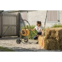 Makita Polet Metalen Slangenwagen, Slangenhaspel, 730095 8 Makita Polet Metalen Slangenwagen, Slangenhaspel, 730095 -Aanbiedingen Tool Gigant Winkel tuinslang020